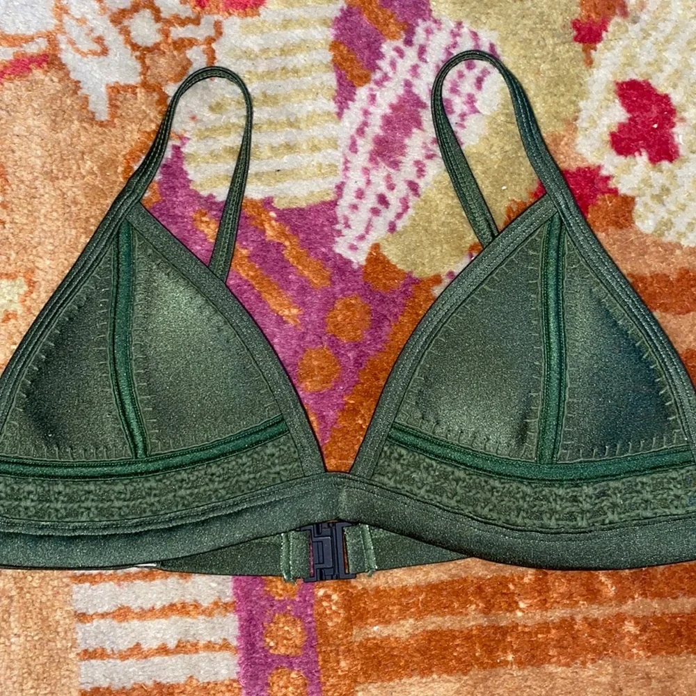 Triangl S Small coco bikini top army green swimwear